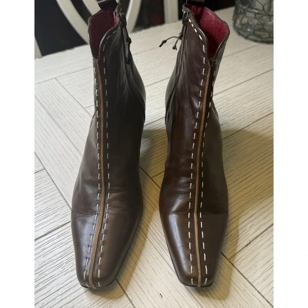 Donald J Pliner Lyza Ankle Kitten 2.5